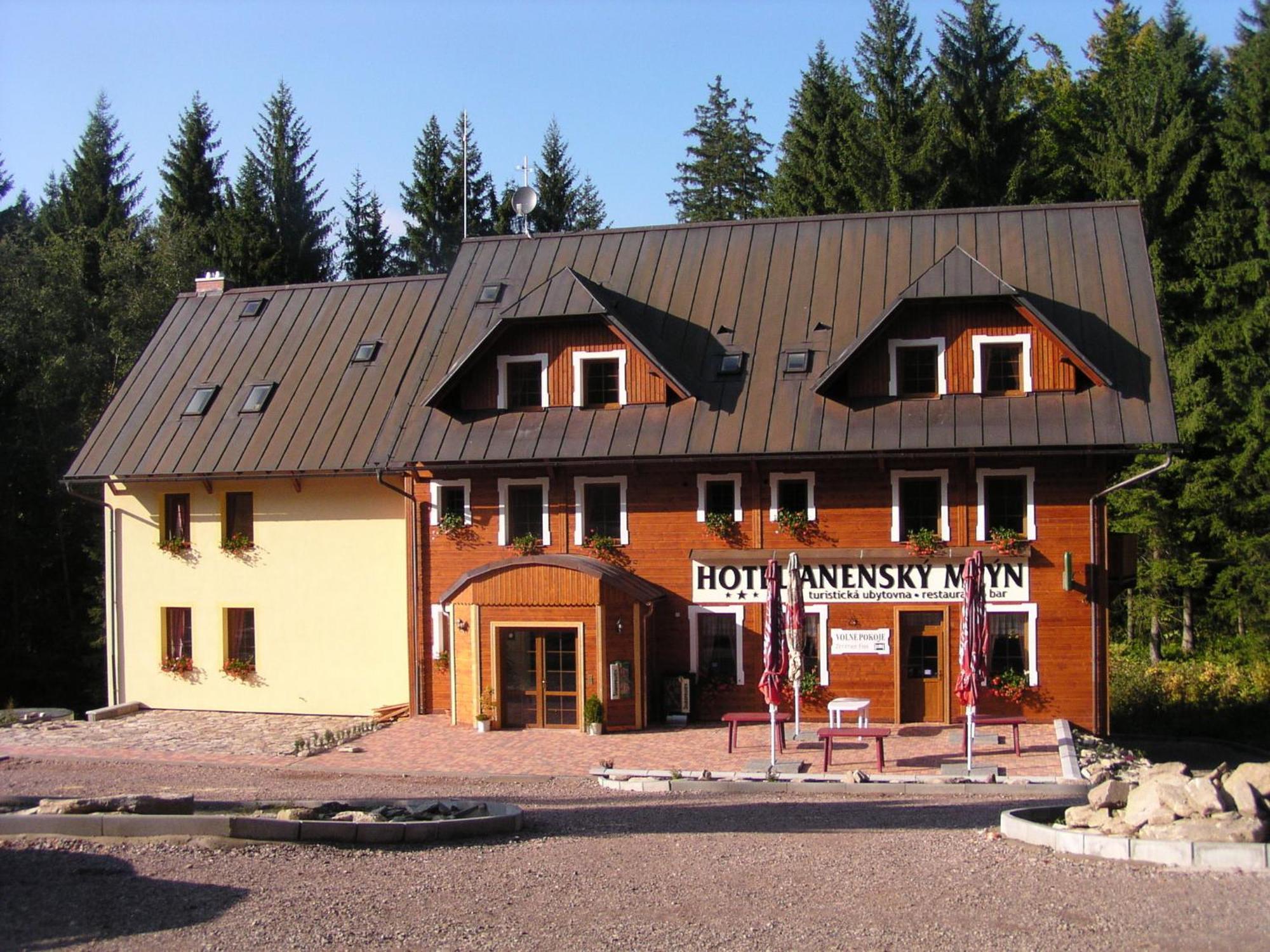 Hotel Anensky Mlyn Říčky المظهر الخارجي الصورة